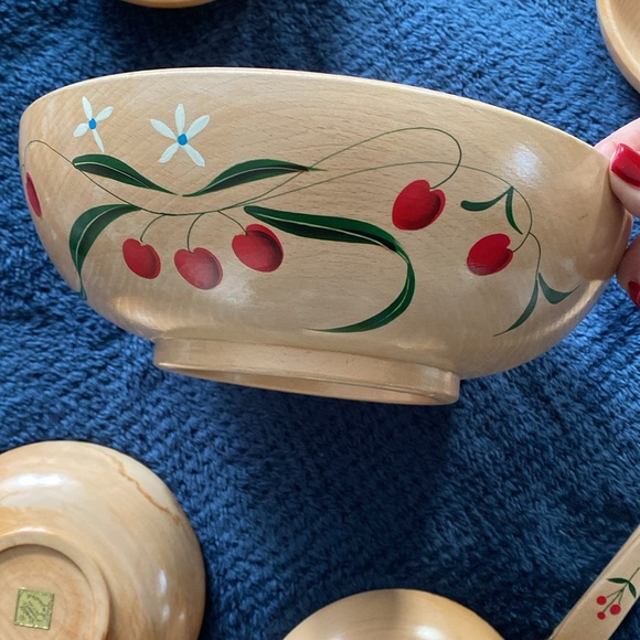 Beautiful vintage salad set with tags. - Picture 5 of 5